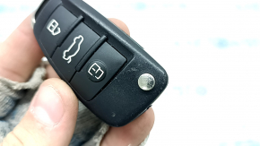Ключ Audi A3 8V 15-20 smart 4 кнопки, потерт