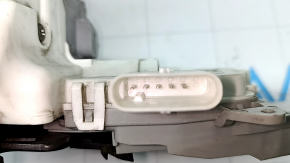 Замок двери задней правой Audi A3 8V 15-20 4d,5d