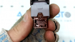 Кнопка блокировки двери задняя правая Audi A3 8V 15-20