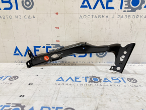 Кронштейн крыла левый Audi A4 B8 13-16 рест