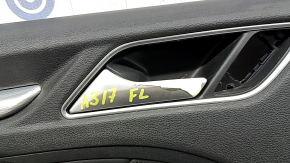 Обшивка двери карточка передняя левая Audi A3 8V 15-20 4d, 5d, черная, кожа, подлокотник кожа черная, Bang and Olufsen, вставка под алюминий, с ручкой, полез хром, царапины
