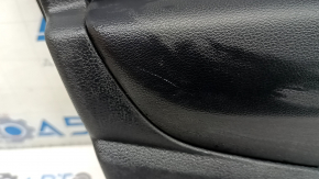 Обшивка двери карточка передняя левая Audi A3 8V 15-20 4d, 5d, черная, кожа, подлокотник кожа черная, Bang and Olufsen, вставка под алюминий, с ручкой, полез хром, царапины