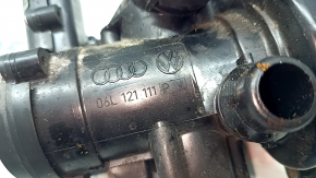 Корпус термостата в сборе Audi A3 8V 15-20 1.8T, 2.0T