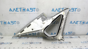 Накладка задней стойки правая VW Passat b8 16-19 USA серая, царапины