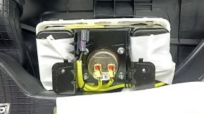 Торпедо передняя панель с AIRBAG Jeep Cherokee KL 19-19 черная