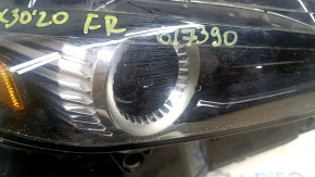 Фара передняя правая в сборе Mazda CX-30 20-23 LED, электро корректор, мусор внутри, без блока