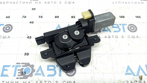 Замок двери багажника Jeep Cherokee KL 19-21 с доводчиком
