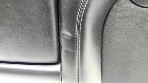 Спинка заднего ряда сидений левая Jeep Cherokee KL 19-23 кожа черная + ткань, с подлокотником, примята