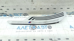 Prag ușă spate stânga pentru BMW X7 G07 19-26, cromat cu iluminare din spate pentru 6 locuri, M-Sport, zgârieturi