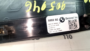 Prag ușă spate dreapta pentru BMW X7 G07 19-26, cromat cu iluminare din spate pentru 6 locuri, M-Sport, zgârieturi, crestături
