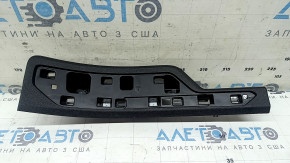 Накладка порога задняя правая BMW X7 G07 19-26 Schwarz под 6 мест, тычка