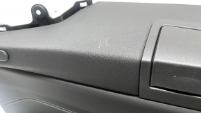 Обшивка арки задняя левая верхняя BMW X7 G07 19-22 кожа Vernasca, Schwarz, вставка под дерево Fineline/metal с молдингом, подлокотник черная кожа, примято, царапины, тычки, сломано крепление