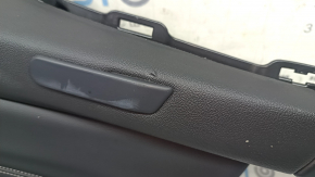 Ornamente arc superior spate dreapta BMW X7 G07 19-22, piele Vernasca, Schwarz, inserție lemn Fineline/metal cu mulaj, cotieră din piele neagră, îndoită, zgârieturi, lovituri, elemente de fixare rupte