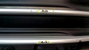 Решетка радиатора grill Hyundai Elantra AD 17-18 дорест, матовый хром, с эмблемой, царапины,  отверстия от саморезов