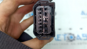 Фишка фары передняя правая BMW 5 G30 17-20 LED