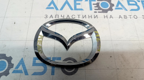 Эмблема значок Mazda крышки багажника Mazda 6 14-17 сломаны направляюшие