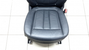 Сидение 2 ряда правое BMW X7 G07 19-22 с airbag, электрическое, подогрев под 6 мест, кожа Vernasca, Schwarz, царапины
