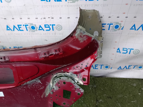 Panoul din spate al Chevrolet Bolt 17 - pe caroserie, roșu