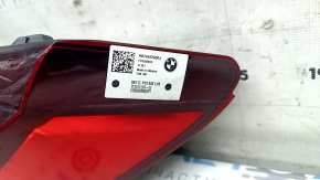 Фонарь внутренний дверь багажника левый BMW X7 G07 19-22 LED, царапины