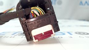 Фишка на блок ECU компьютер двигателя BMW 5 G30 17-23 2.0Т белая, 10 пинов