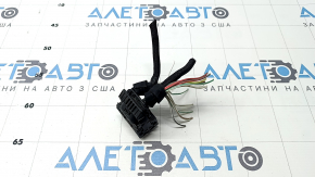 Фишка на блок ECU компьютер двигателя BMW 5 G30 17-23 2.0Т черная, 16 пинов