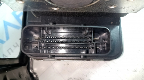 Компрессор пневмоподвески BMW X7 G07 19-22 с кожухом