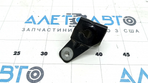 Кронштейн отбойника капота правый Chevrolet Malibu 13-16