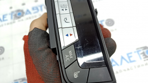 Управление климат-контролем 2 ряд BMW X7 G07 19-26 с подогревом сидений, царапины на стекле