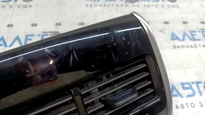 Дефлектор воздуховода центральной консоли с накладкой BMW X7 G07 19-26 царапины