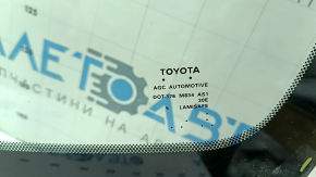 Лобовое стекло Toyota Camry v40 usa, песок, сколы, воздух по промке