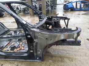 Четверть передняя правая BMW X7 G07 19-26 на кузове, черная