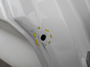 Aripă spate dreapta BMW 5 G30 17-23 pe caroserie, alb, gaură nefabricată