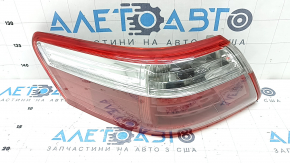Фонарь внешний крыло левый Toyota Camry v40 07-09 hybrid, под полировку