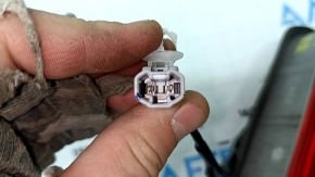 Фонарь внутренний крышка багажника правый Toyota Camry v40 07-09 hybrid