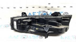 Поворотник дхо/drl правый Ford Mustang mk6 18-23 рест LED песок, потёрт