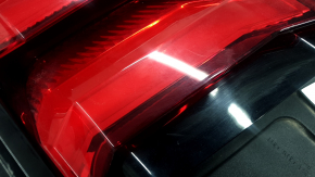 Фонарь правый Ford Mustang mk6 18-23 царапины