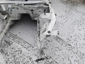 Четверть передняя левая Ford Mustang mk6 18-23 на кузове, белая, крашеная 0.25-0.3