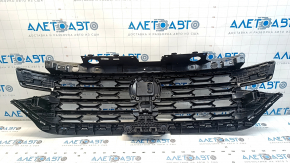 Решетка радиатора grill VW Atlas 24-26 черный глянец с хром молдингами без эмблемы, SE