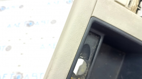 Накладка центральной консоли с подстаканниками КПП Toyota Camry v40 hybrid серая, царапины, потерта, полезло покрытие