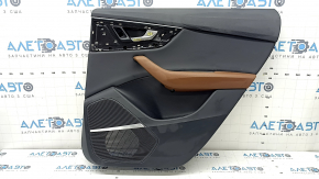 Panou decorativ ușă, spate dreapta, Audi Q8 19-26, piele neagră, fără perdea, Bang & Olufsen, cotieră, piele maro, cu capac difuzor, cu iluminare din spate, cu mâner și scrumieră