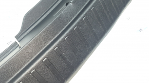 Накладка проема багажника Honda CRV 23-26 HEV черная, царапины, примята