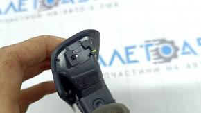 Deflector conductă de aer montan central stânga pentru Audi Q8 19-26, negru, suport rupt