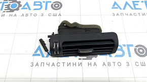Deflector conductă de aer montan central dreapta pentru Audi Q8 19-26, negru, suporturi rupte