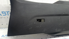 Обшивка задней верхней двери нижняя BMW X5 G05 19-26 черная, потерта, царапины