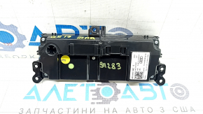 Управление климат-контролем заднего ряда Audi Q8 19-26 сенсорное с подогревом сидений, царапины