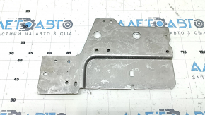 Кронштейн DRIVER ASSIST CONTROL MODULE Audi Q8 19-26 верхний