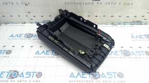 Подлокотник BMW X5 G05 19-22 кожа черная с подогревом, царапины
