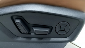 Пассажирское сидение Audi Q8 19-23 с airbag, с подголовником, электрическое, подогрев и вентиляция, с поясничной подпоркой, кожа коричневая, царапина