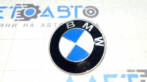 Эмблема значок BMW двери багажника BMW X5 G05 19-26 полез лак