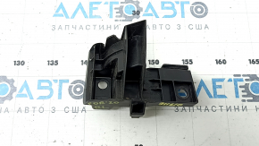 Крепление заднего бампера левое Subaru Forester 19-24 SK сломана защелка